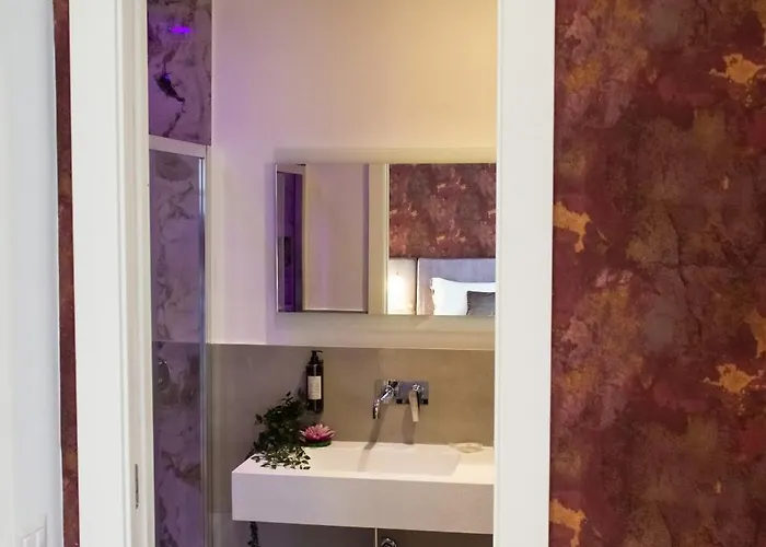 At St. Peter Rooms&apartment Rome