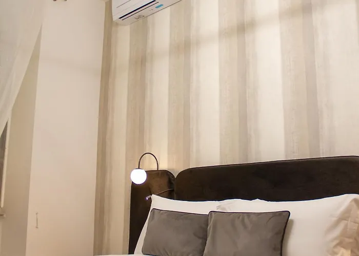 At St. Peter Rooms&apartment Guest house